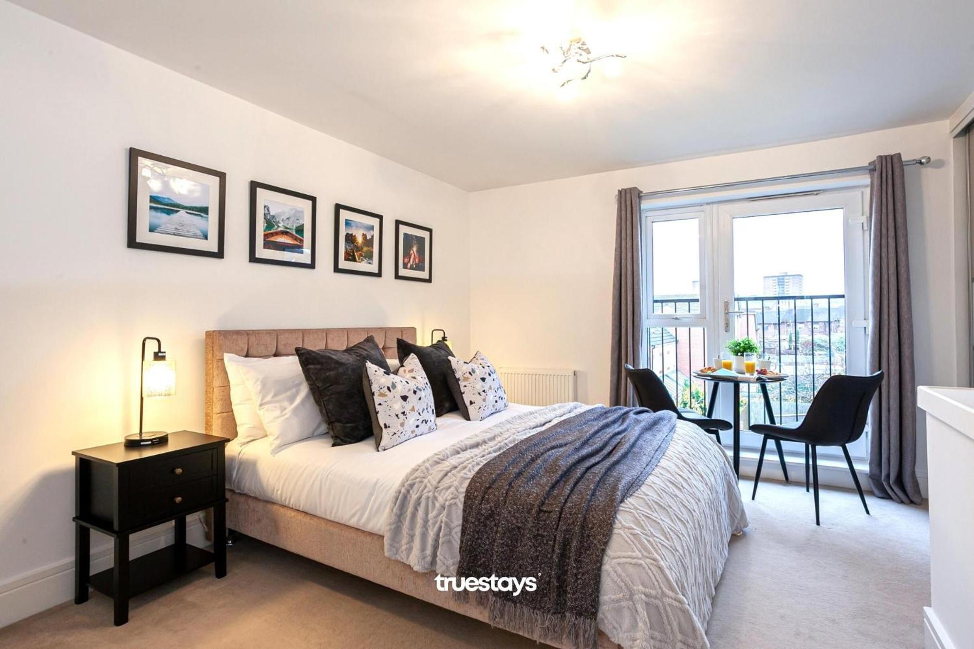 Ambassador House By Truestays - Luxury 4 Bedroom House In Stoke-On-Trent Etruria 外观 照片