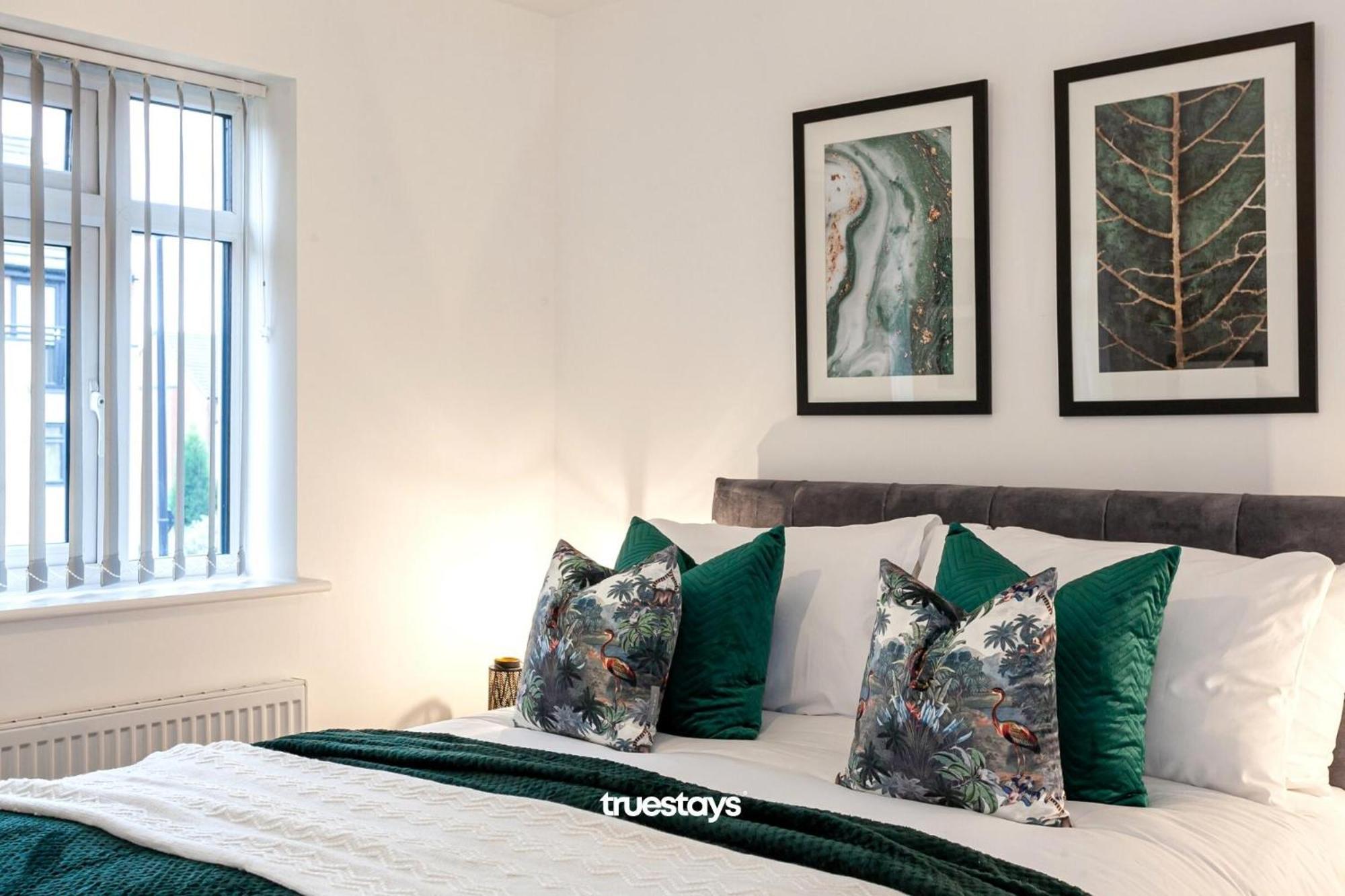 Ambassador House By Truestays - Luxury 4 Bedroom House In Stoke-On-Trent Etruria 外观 照片