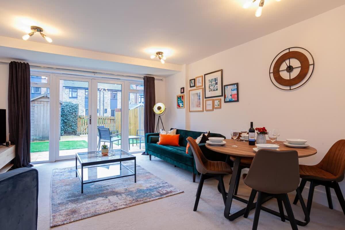 Ambassador House By Truestays - Luxury 4 Bedroom House In Stoke-On-Trent Etruria 外观 照片