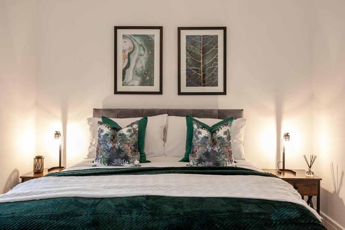 Ambassador House By Truestays - Luxury 4 Bedroom House In Stoke-On-Trent Etruria 外观 照片