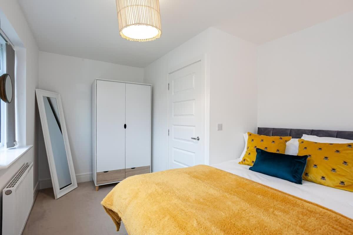 Ambassador House By Truestays - Luxury 4 Bedroom House In Stoke-On-Trent Etruria 外观 照片