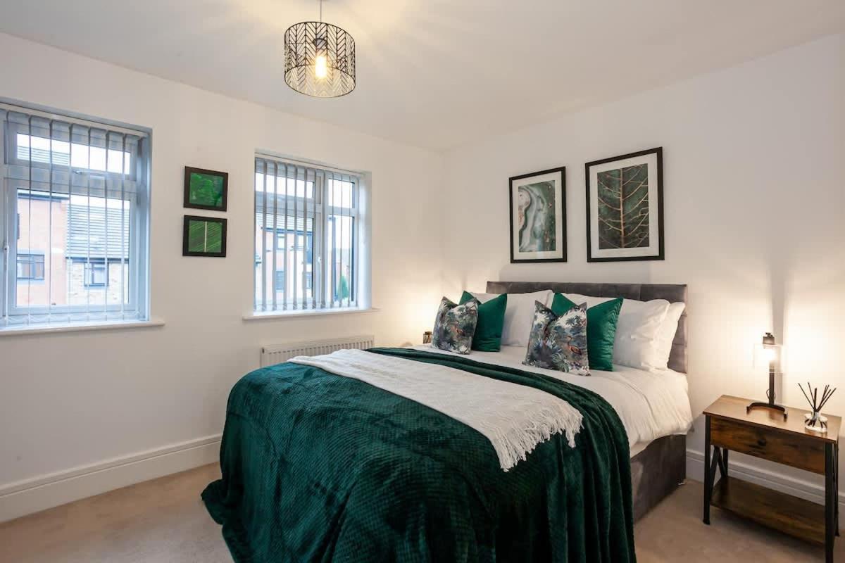 Ambassador House By Truestays - Luxury 4 Bedroom House In Stoke-On-Trent Etruria 外观 照片